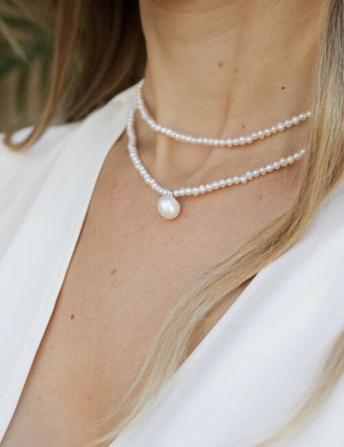 Double Pearl Choker Necklace