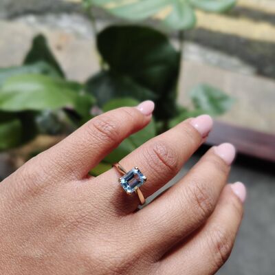 Bague Robe Topaze Bleu Ciel__Or Blanc / O