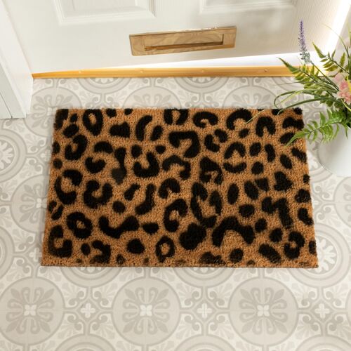 Leopard print doormat