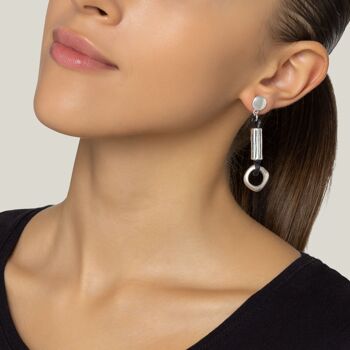 Boucle d'oreille en cuir argenté plaqué argent cuir noir 2