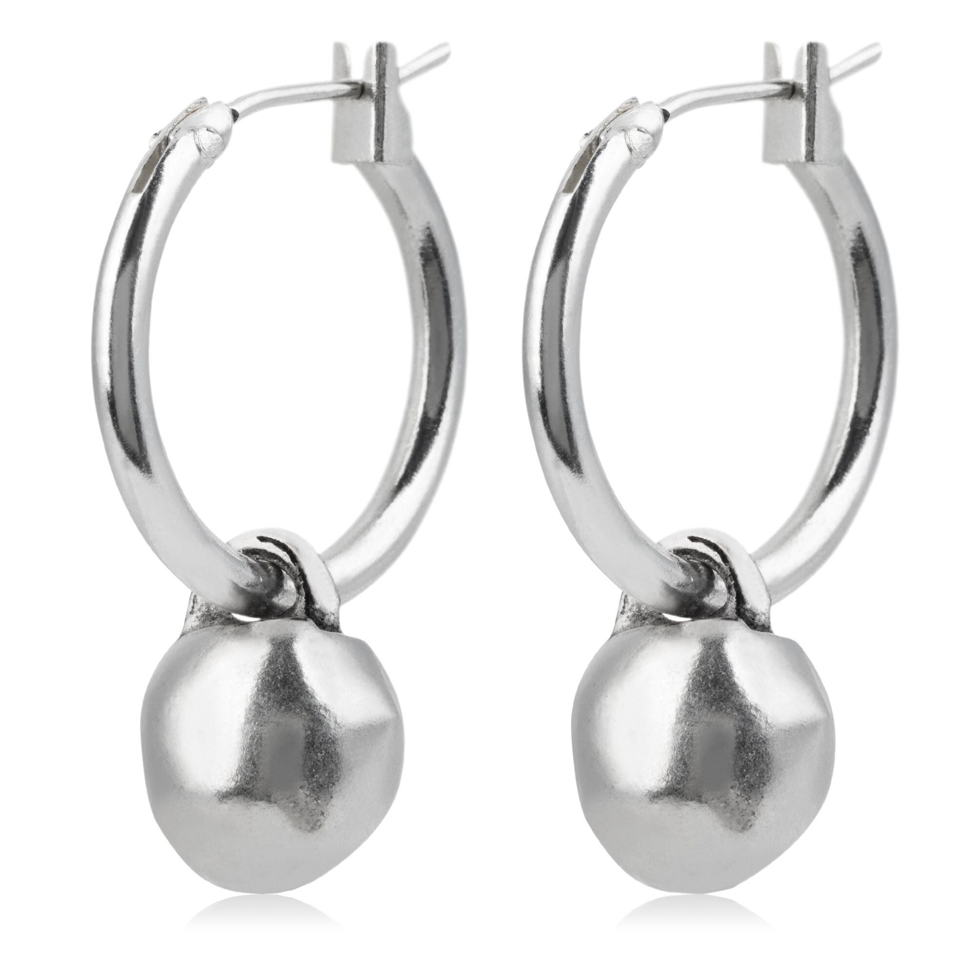 Orecchini a cerchio creolo in argento con pallina pendente