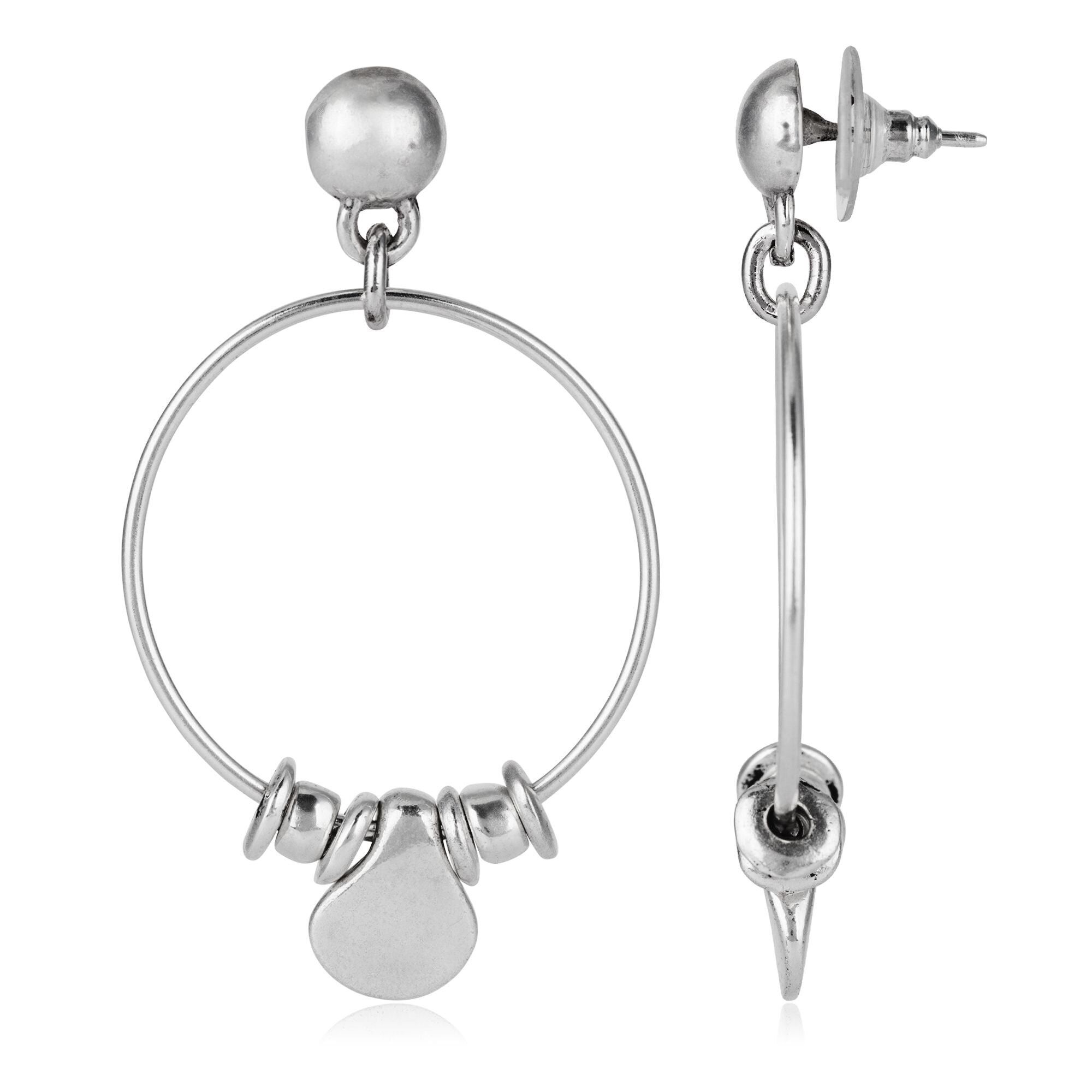 Orecchino a cerchio in argento con charms