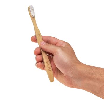 Ensemble de brosses à dents en bambou à poils moyens - Ensemble de 4 brosses à dents biodégradables 6