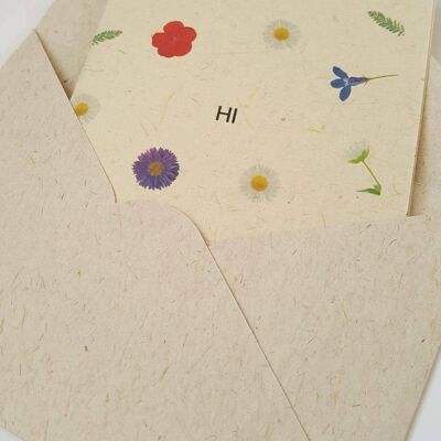 Tarjeta de felicitación "Hola" hecha de papel de ahorro de abejas__default