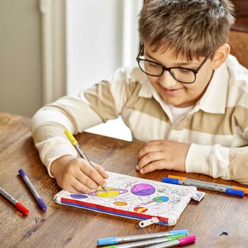 Color In Space Trousse à crayons Cadeau durable pour enfants 5