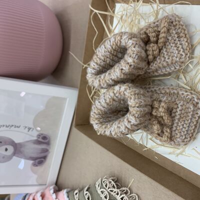 Pure merino wool booties, creamy