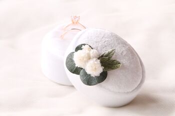 Ecrin alliances velours blanc "Green white wedding" 4