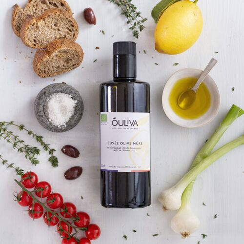 La Délicate - Cuvée Olive Mûre Bio - Huile d'olive française.