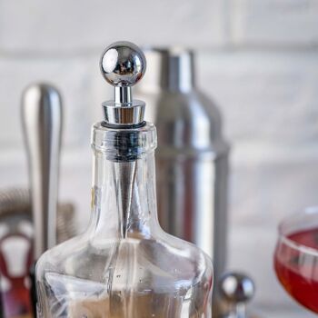 Ensemble shaker à cocktail avec support – Kit de barman mixologie 17 pièces : shaker à martini de 750 ml, doseur, passoire, pilon, cuillère à mélanger, pinces – Accessoires de bar en acier inoxydable, outils pour mélanger les boissons 5