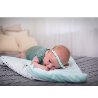 Baby blanket triangles aquamarine 100x70cm