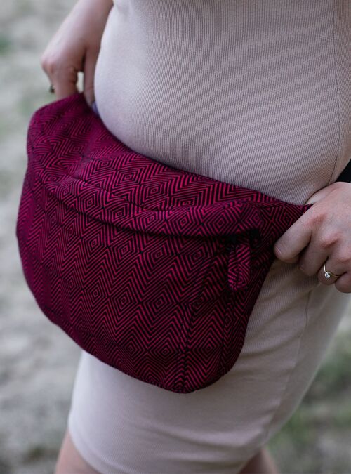 Waist bag diamond maroon