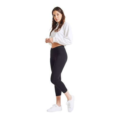 fasheon Black Classic High Waisted Cropped Leggings0