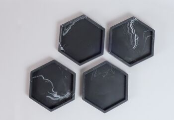 Dessous de verre hexagonal noir 1