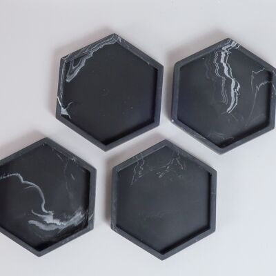 Dessous de verre hexagonal noir