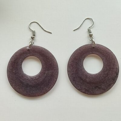 Earrings at round shape