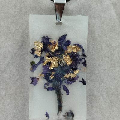 Collier rectangle avec fleurs séchées