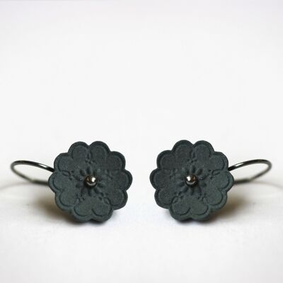 barley black porcelain earrings