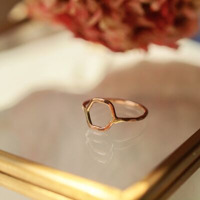 Bague hexagonale, bague pinky remplie d’or minimaliste