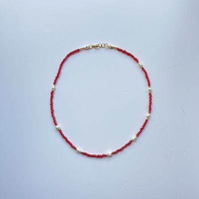 Beaded Necklace With Fresh Water Pearl - red