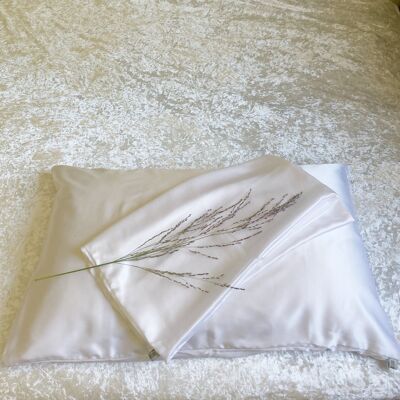 White Queen Envelope Pillowcase - queen size 50cm x 75cm