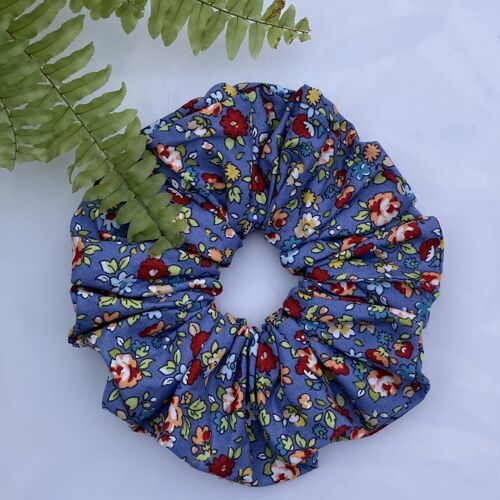 Cotton Medium Scrunchies - blue ditsy