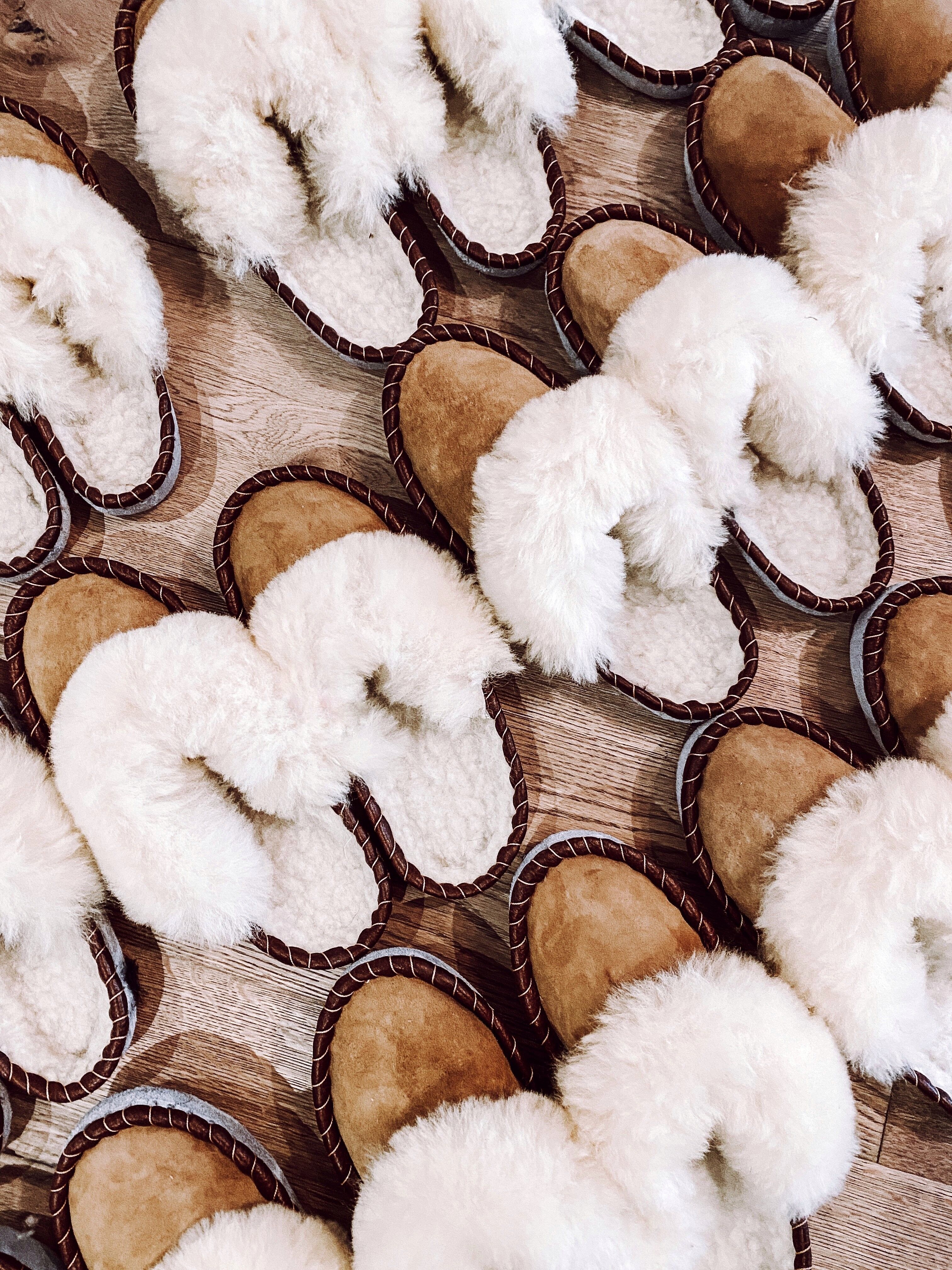 Verbrannte Karamell Slip Ons [Limitierte Auflage]