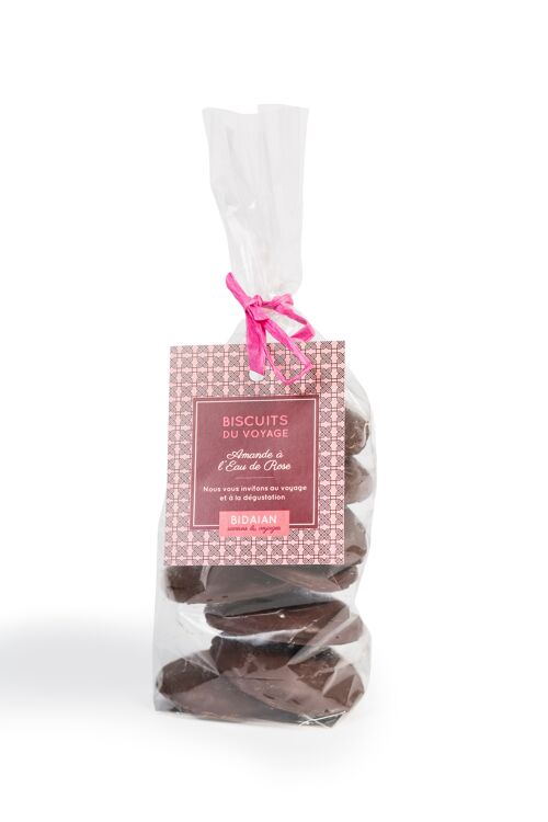 Biscuits à l'eau de rose, chocolat noir