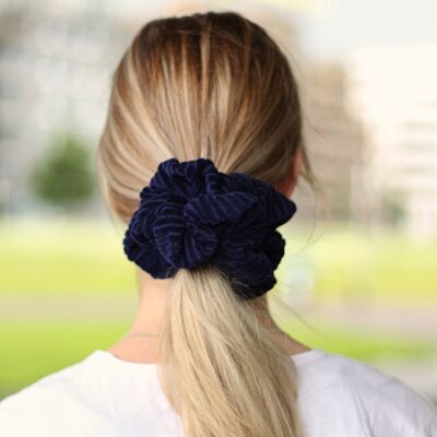 XXL Scrunchies-Violeta Scrunchie in Ribbed Velvet and Dark Purple