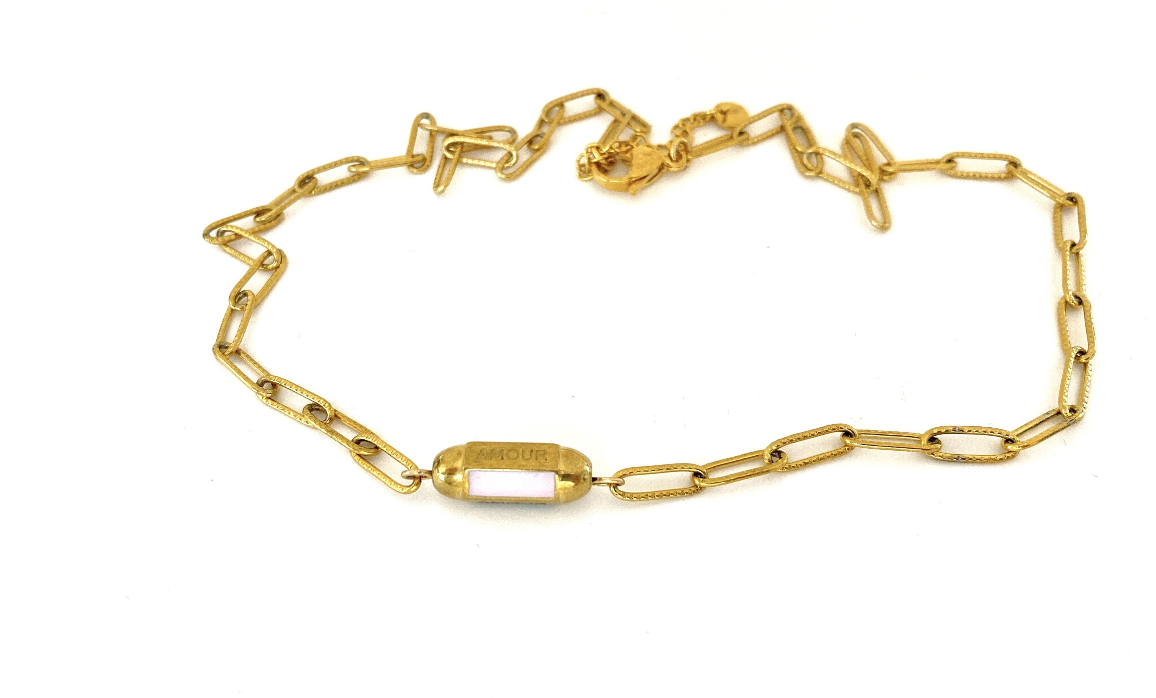 Botschaftskette Amour