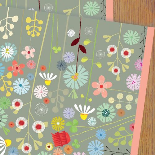WP101 Big Floral Wrapping Paper