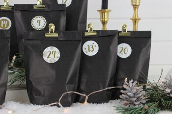 Calendrier de l'Avent extravagant à remplir - avec 24 sacs-cadeaux noirs et 24 autocollants et clips numériques - motif Élégance - pour l'artisanat et à offrir - Noël et l'Avent 4