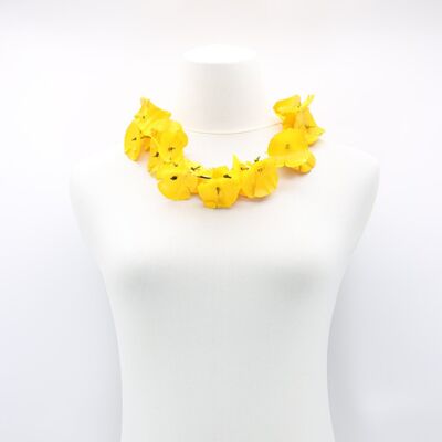 Bottiglie di plastica riciclate - Collana con fiori di papavero acqua - Dipinto a mano - Giallo