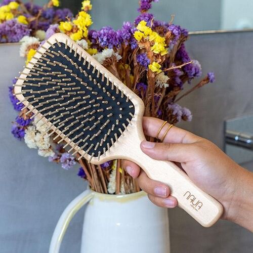 NAUA Beech Hair Brush