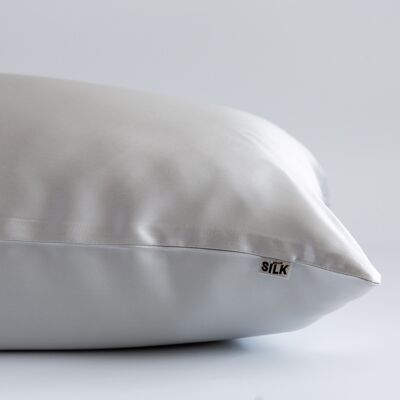 Silver pillowcase | hidden zipper