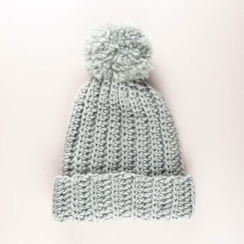 Kit Crochet Bonnet à Pompon - Gris Clair 1