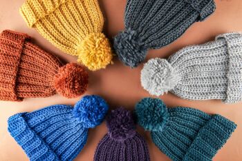 Kit Crochet Bonnet à Pompon - Violet 4