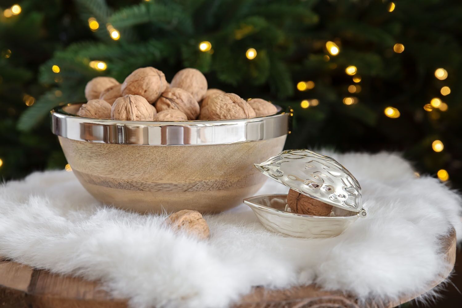 Buy wholesale Nutcracker walnut, silver-plated, tarnish-proof
