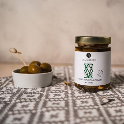 Green olives with stone in sea salt brine