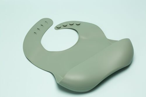 the SCOOP: silicone bib in OLIVE