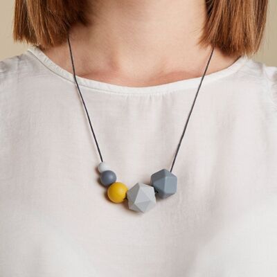 Collar de Silicona Gris y Mostaza | Collar geométrico | Collar Llamativo | Collar para mujer | Perlas de silicona | Regalo para ella | Fornido