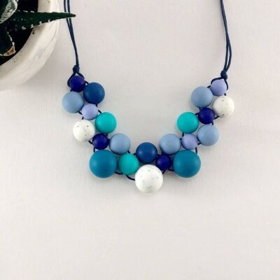 Collana in silicone maculato blu | Collana geometrica | Collana Statement | Collana per donna | Perle di silicone | Granito | Regalo per lei