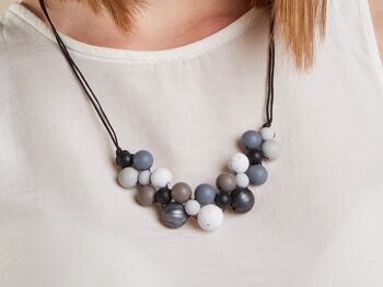 Collier en silicone noir monochrome et granit | Collier géométrique | Collier Déclaration | Collier pour femme | Perles en silicone | Cadeau pour elle 1