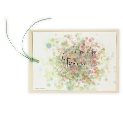 Carte postale / carte de remorque "Hipp Hipp Hurra!" avec éclaboussures colorées et ruban textile en vert