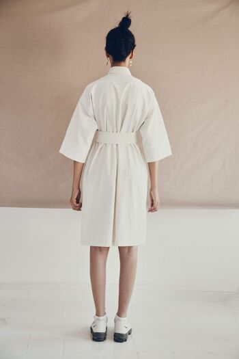 CELINE ECRUE  / Robe chemise oversized en lin et coton à ceinture amovible 5