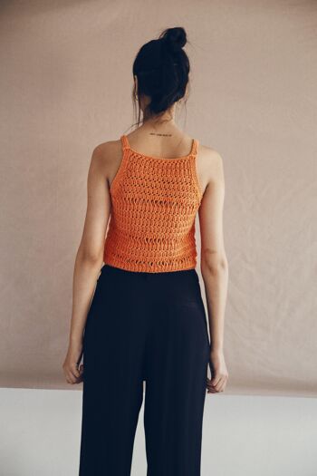 LOU orange / Débardeur tricoté à la main avec points ajourés 3