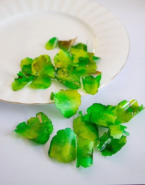 Crystal Candy Edible Wafer Flowers and Leaves -  Edible Assorted Green Rose Leaves