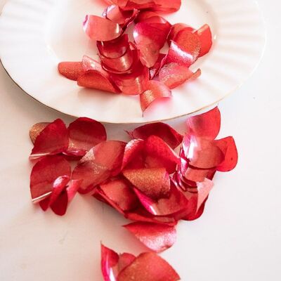 Crystal Candy Edible, Sweet Rose Leaves No.4.      Approx 40 Leaves per Container