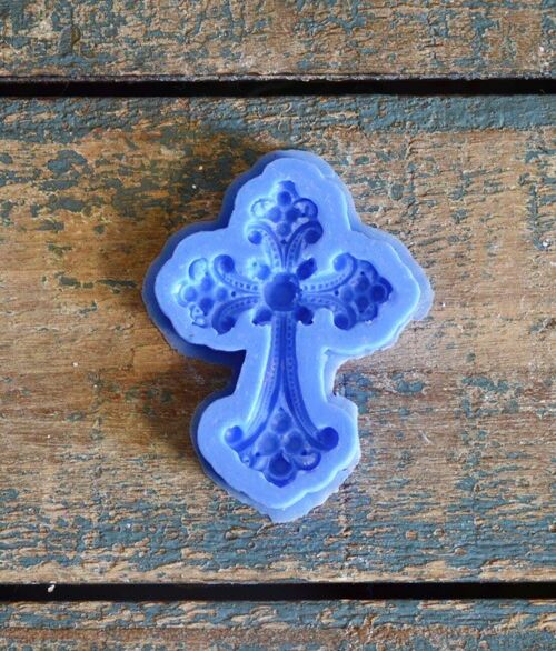 Crystal Candy Bas Relief Mould - Ornate Cross