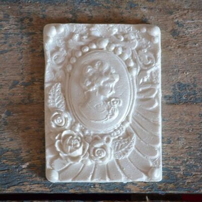 Crystal Candy Bas Relief Mould - Clarissa