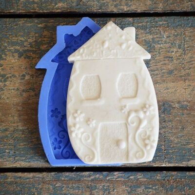 Crystal Candy Bas Relief Mould - Weekend Retreat